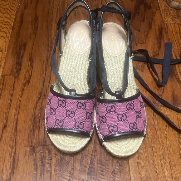 Gucci Wedges & Purse COMBO - Picture 3 of 7